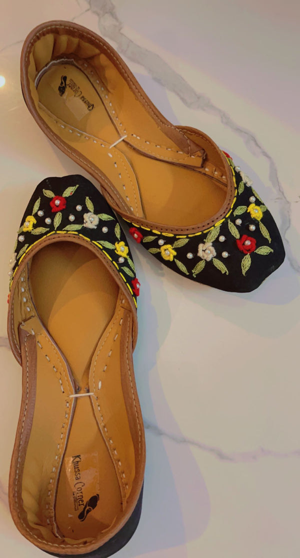 women's khussa shoes online, black khussa ladies, khussa shoes for girls