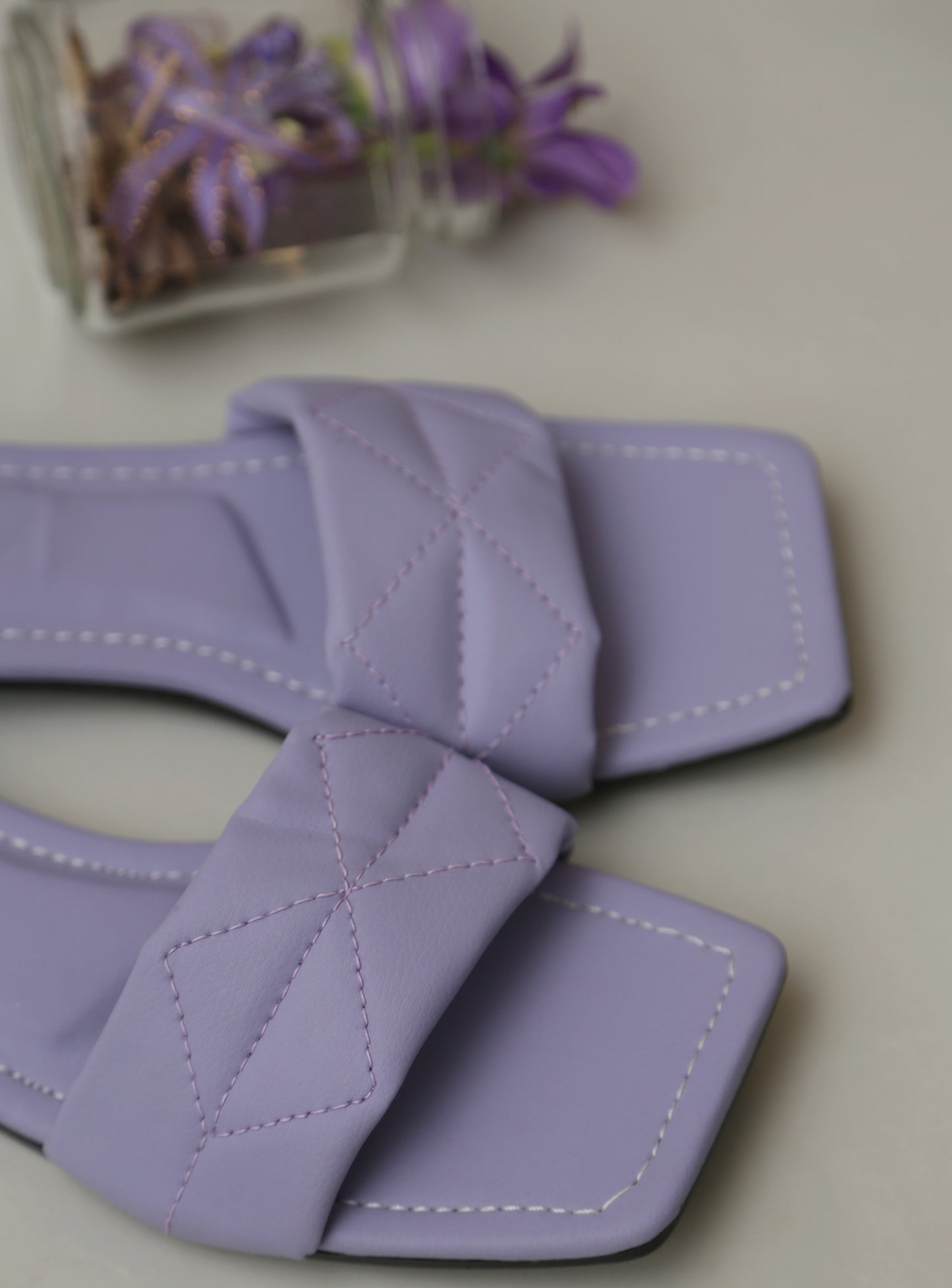 Breezy Slides (Lilac)