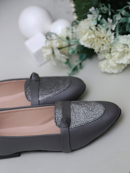 MaryJane Pumps (Grey)