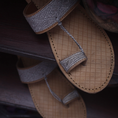 ladies chappal, kolapuri for girls